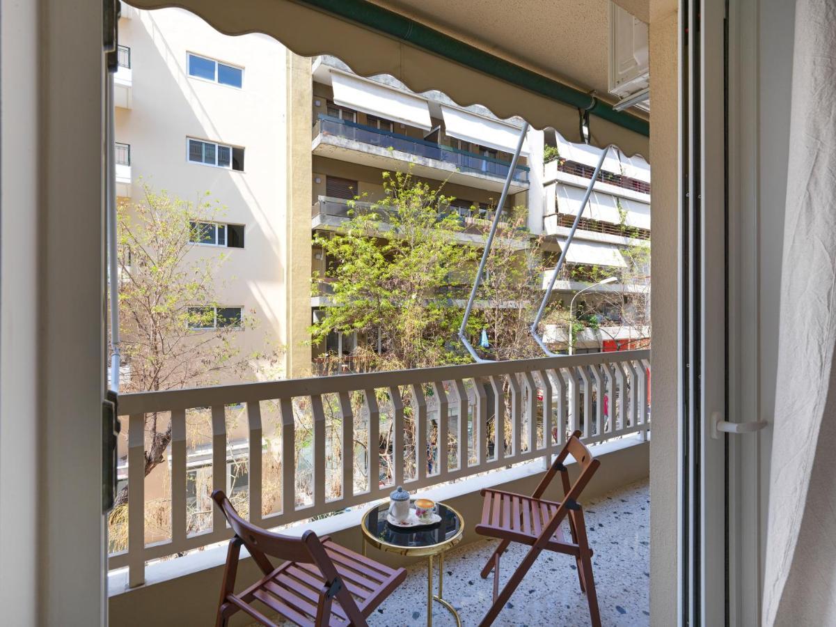Newly Renovated Apartment In The Heart Of Афіни Екстер'єр фото